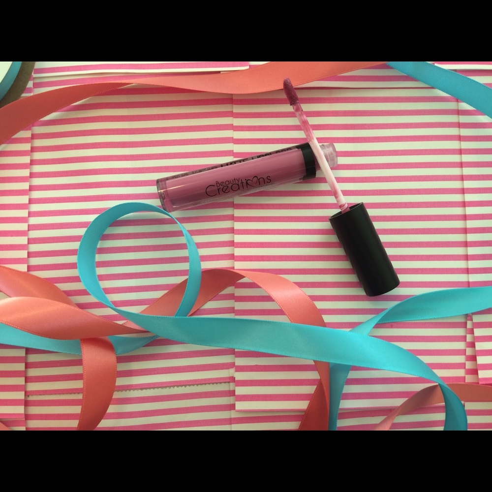 Long Wear Matte Lipgloss- 01 Pretty In Pink